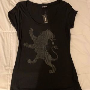 🔥 $10 🔥 Express Lion Tee
